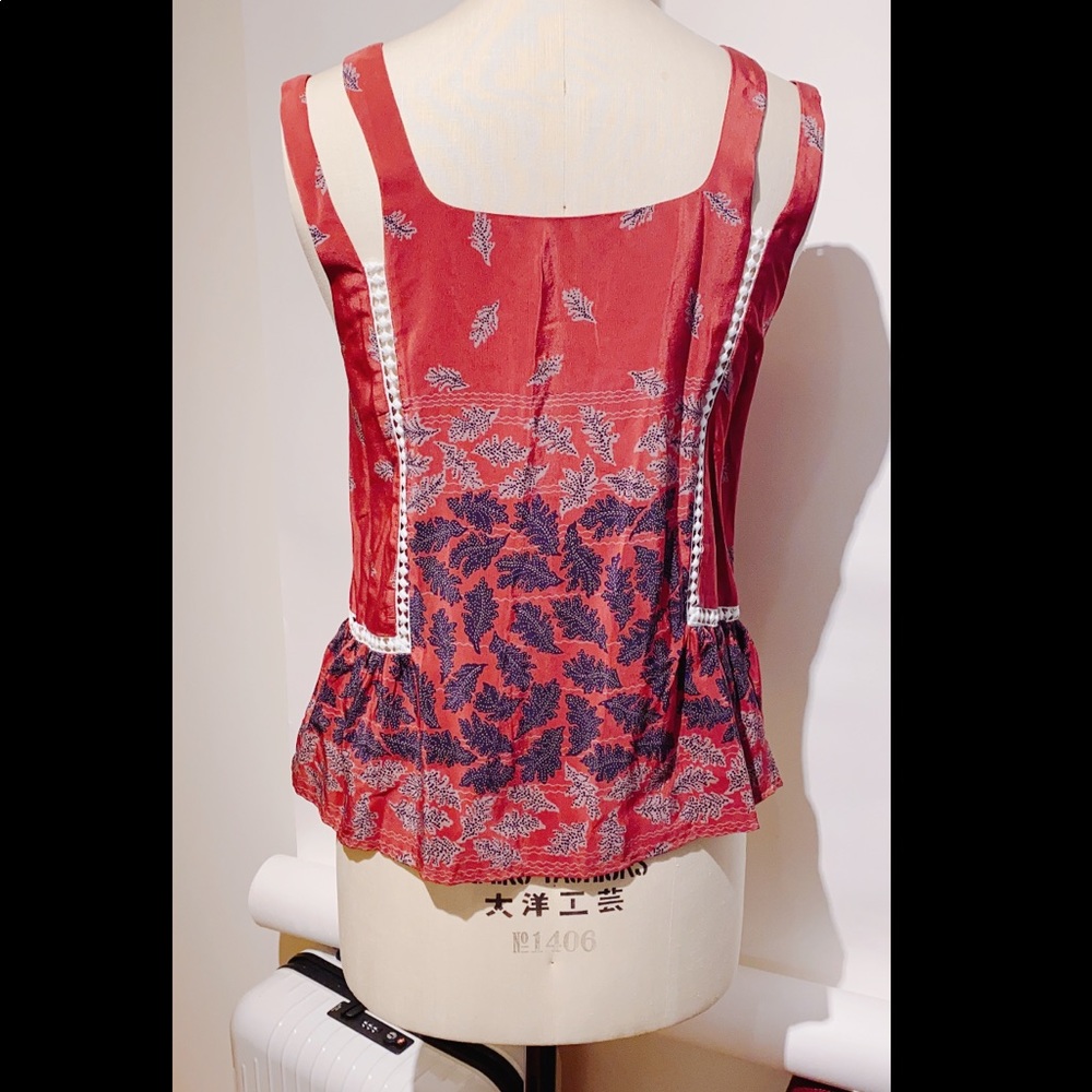 Sexy Top wear individual or go with the layers  💕